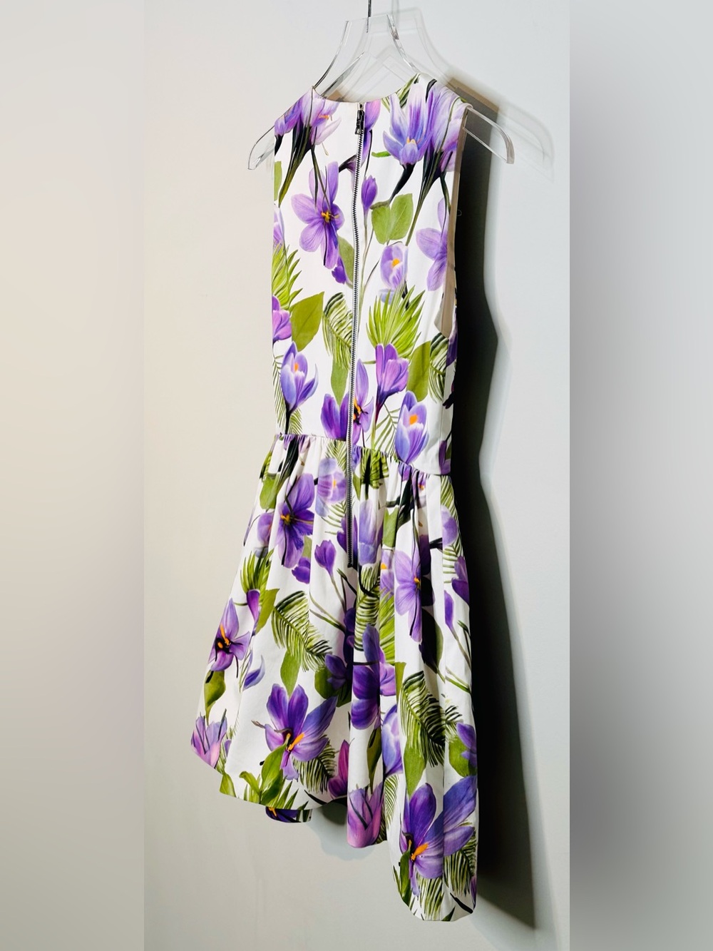 Alice + Olivia Joyce Floral White Purple Fit & Flare Sleeveless Dress - Picture 8 of 14